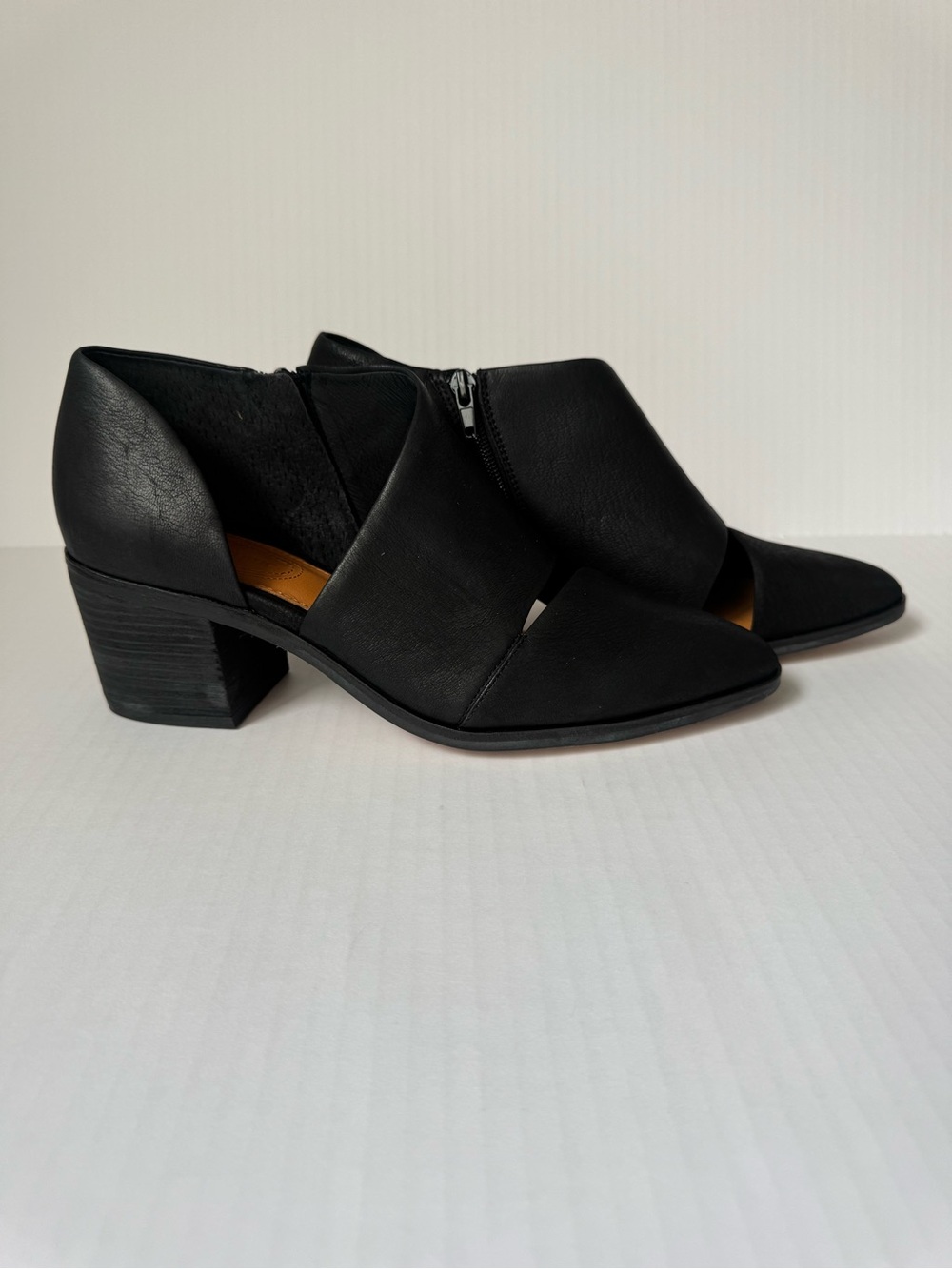 Corso Como Women's Black Cutout Low Block Heel Booties